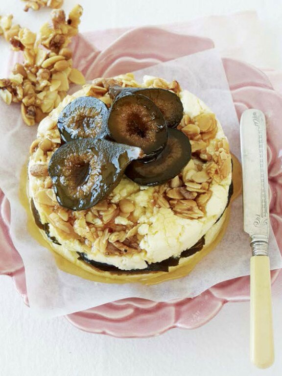 blue-cheese-and-fig-cheesecake